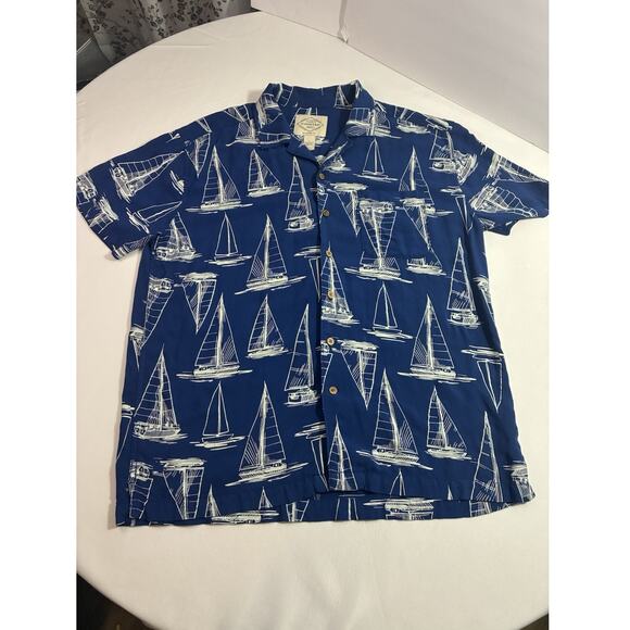 St John’s Bay L Blue Sailboat Print Hawaiian Shirt Short Sleeve Classic Fit - Picture 2 of 8